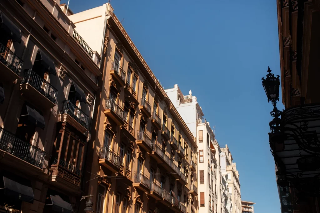 Reforma integral de edificios antiguos en Madrid ReformaPlus